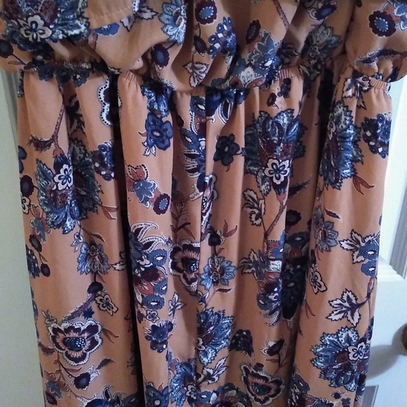 Espresso size 3x maxi dress. - Picture 8 of 9
